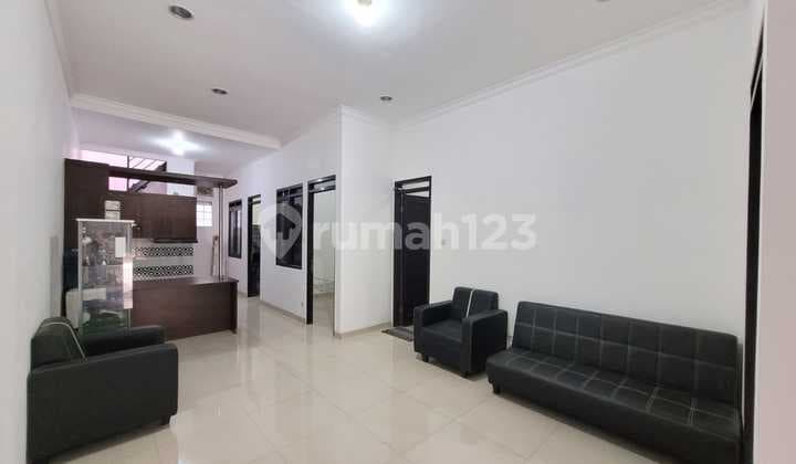 Rumah, 2 Lantai,Komplek Batununggal SHM bisa KPR
