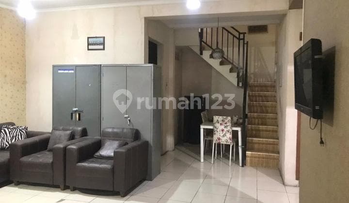Rumah Bagus di Komplek Batu Indah Dekat Mayapada KPR SHM