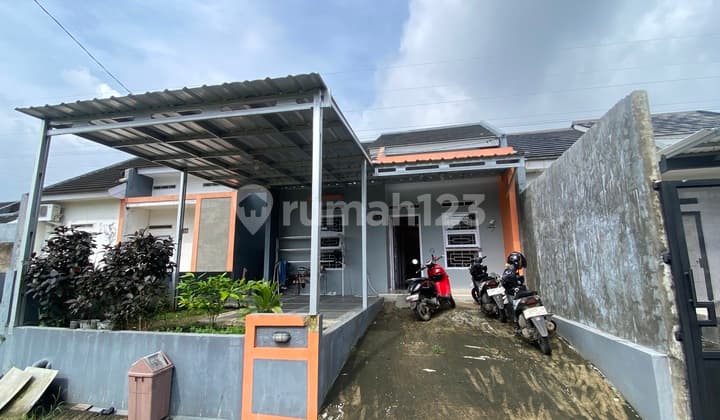 Rumah Cluster Bumi Sampiran Indah Talun Dekat Pintu Tol