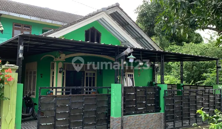 Kedawung House, Densely Populated Boarding House Zone