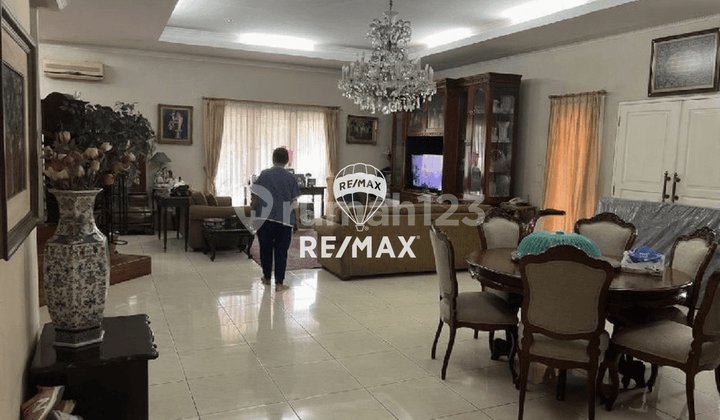 For Sale House in Graha Hijau 2, Ciputat, South Tangerang For Sale House in Graha Hijau 2, Ciputat, South Tangerang