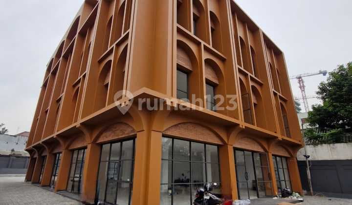 DIJUAL GEDUNG KOMERSIAL KAWASAN RAGUNAN JAKARTA PUSAT