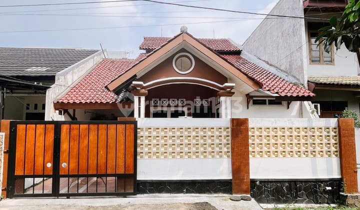 DIJUAL RUMAH CANTIK DI KAWASAN CIBINONG BOGOR JAWA BARAT