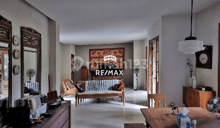 Artistic 2-Story House in Bintaro - Land Area 398 m² Building Area 240 m², 5 Bedrooms, Freehold Title