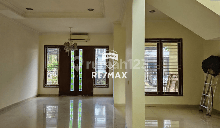 Dijual Rumah Didalam Cluster Kt 4+1 Kota Cibubur