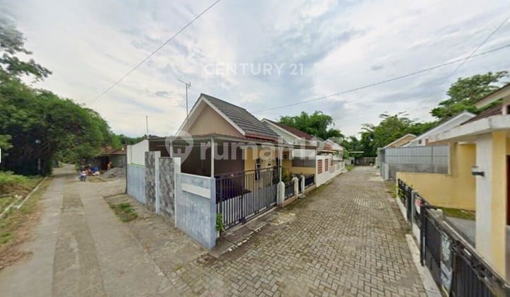 Rumah Asri Dalam Perumahan Di Mungkin Dekat RS Merah Putih