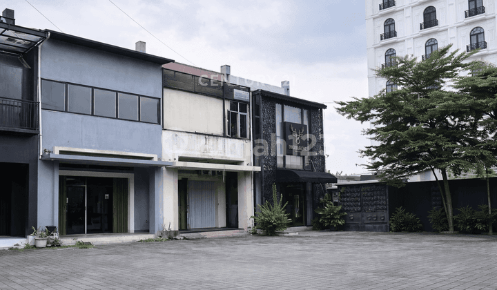 Ruko 3 Lantai di Ringroad Utara Ideal untuk Bisnis