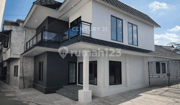 New Exclusive 16Kt Boarding House Building Only 500M From UII Jakal Campus
