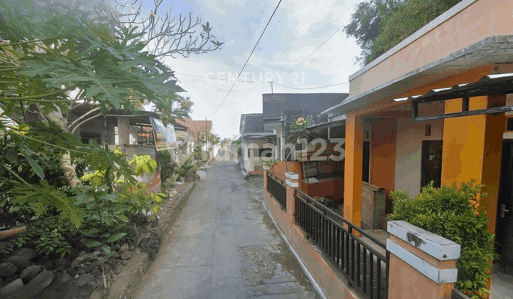 Hunian Nyaman di Kalasan Sleman - Lokasi Premium, Akses Mudah ke Jogja-Solo!"