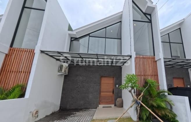 For Sale: Villa in Seminyak