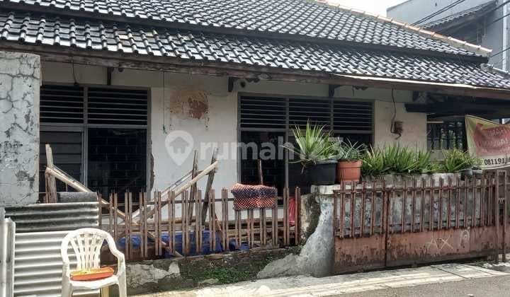 Rumah Lama Perlu Renovasi Cocok untuk Rumah Tinggal Kost Kostan