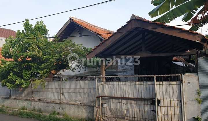 Rumah Lama Dalam Komplek Cocok Untuk Kost - Kostan.