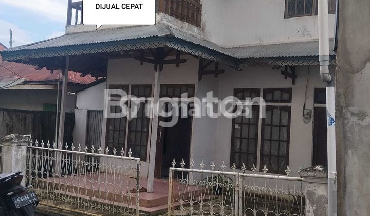 RUMAH 2 LANTAI DEPAN GM SWALAYAN SUNGAI JAWI PONTIANAK BARAT