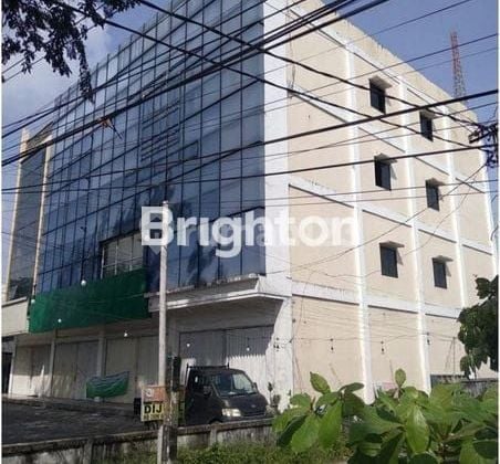 RUKO 3 PINTU 4LANTAI SIAP PAKAI LOKASI STRATEGIS PINGGIR JALAN RAYA PUSAT KOTA PONTIANAK