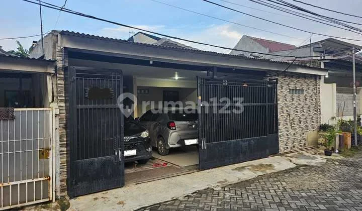 Jual Rumah 2 Lantai 3 Kamar Tidur Taman Cibodas Tangerang