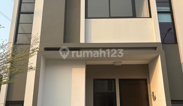 Rumah Murah Modern Minimalis Cantik Metland Puri Like New