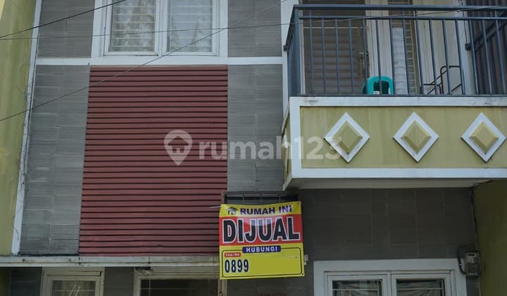For Sale Quick Tanjung Duren House Near Campus and Central Park Mall