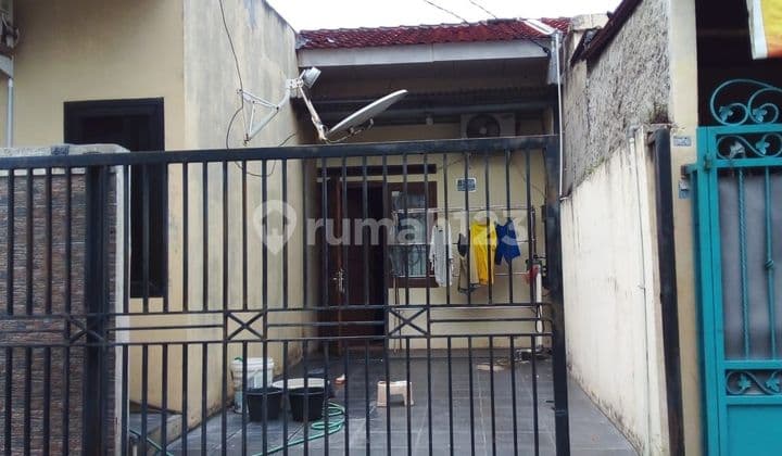 Rumah Cluster Flamboyan Dekat Green Lake City Murah