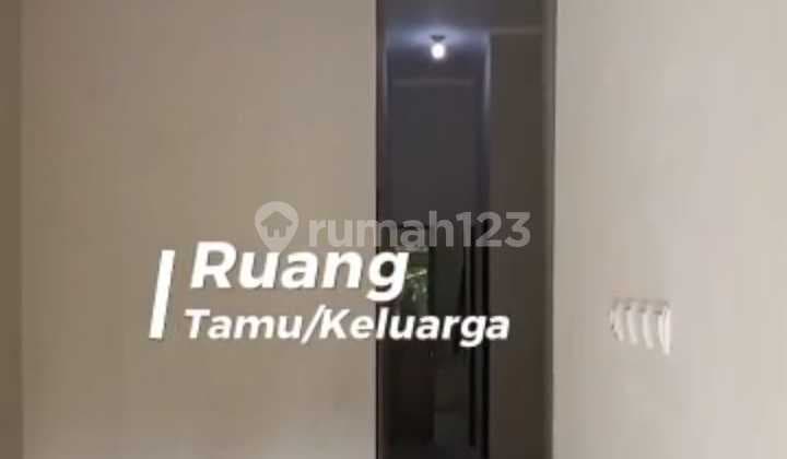 New House Gedawang Banyumanik