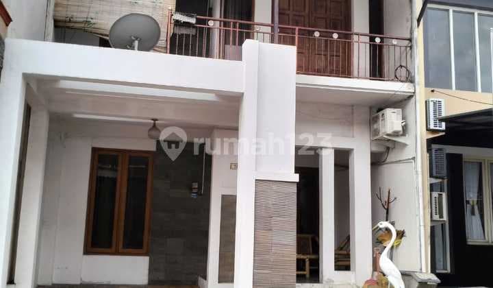 Disewakan Rumah 2 Lantai Kedungmundu