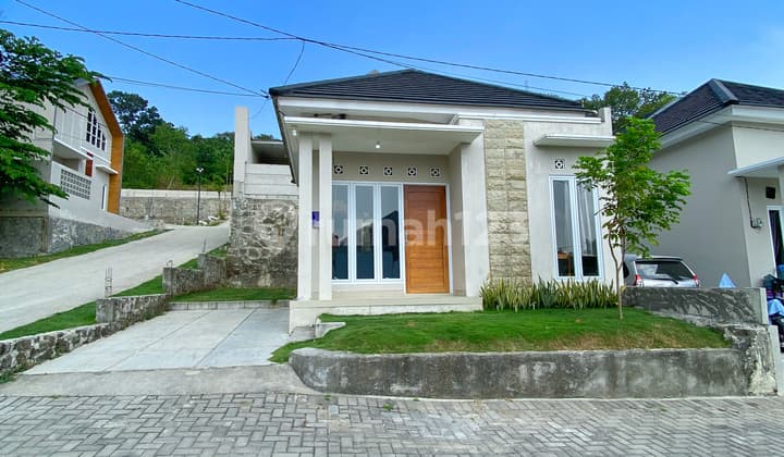 Rumah Modern Minimalis KPR DP 15 Juta di Gamping