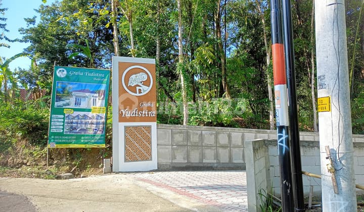 Rumah Cantik 5 Menit Kampus UMY DP 15 Juta