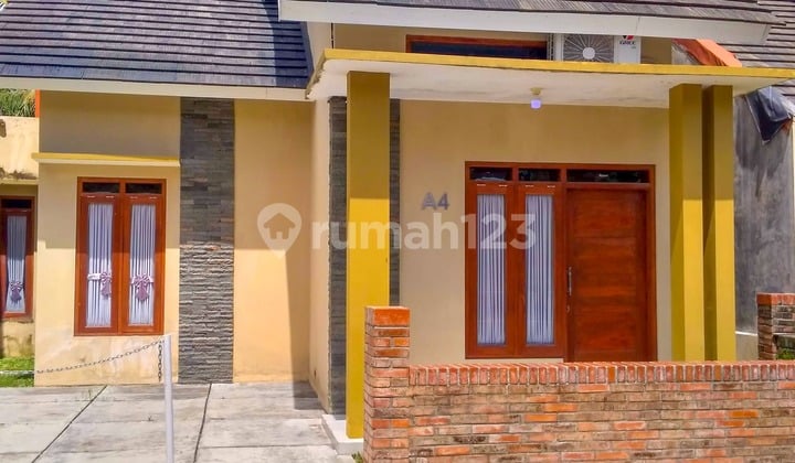 RUMAH DEKAT KAMPUS UMY 5 MENIT DP 15 JUTA