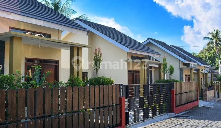 RUMAH MINIMALIS DEKAT KAMPUS UMY DP 15 JUTA