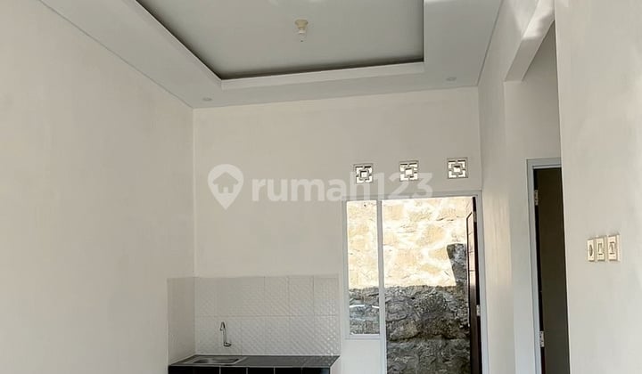 RUMAH SIAP HUNI HOOK DEKAT KAMPUS UMY DP 15 JUTA SLEMAN