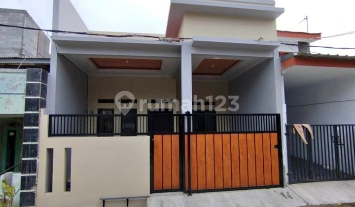 Dijual Cepat Rumah Siap Huni di. Bekasi