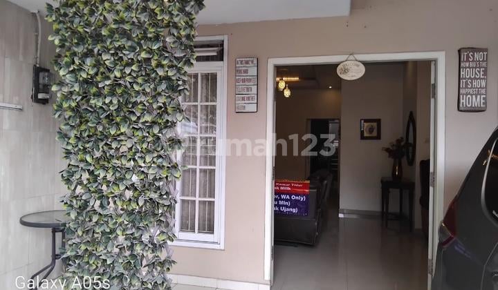 TURUN HARGA!!! Rumah Lokasi Strategis di Depok