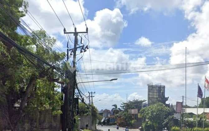 Tanah Jalan Raya Uluwatu