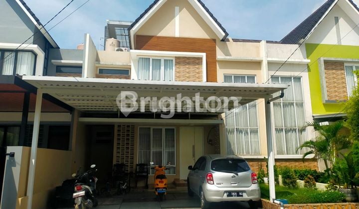 Rumah Moderen Cantik Tipe 2 Lantai