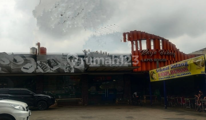 Ruko Satu Setengah Lantai di Soleh Iskandar Kota Bogor