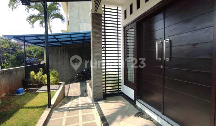 Rumah Mewah, Strategis , Dekat Bandara di Semarang Barat, Mudah di Segala Akses