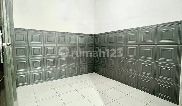 Murah! Sewa Rumah Gress Siaphuni di Jatinangor Dekat Kampus Itb Unpad & Mall Jatos Rumah Semi Furnished Baru Kontrakan SHM - Sertifikat Hak Milik di Komplek Keandra City View, Jatinangor Rumah Semi Furnished Kontrakan Baru SHM - Sertifikat Hak Milik di Ko