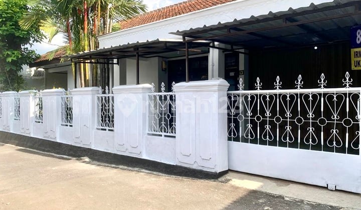 Rumah Siaphuni Joglo Cjr Cck U Usaha/kost2an Dkt Sekolah& Mall Rumah SHM di Jl. Pangeran Hidayatullah No.75, Sawah Gede, Cianjur, Cianjur, Jawa Barat, Indonesia, 43212, Cianjur