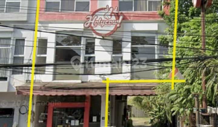 Disewakan Ruko dengan Bangunan 5 Slot + Parkiran Luas