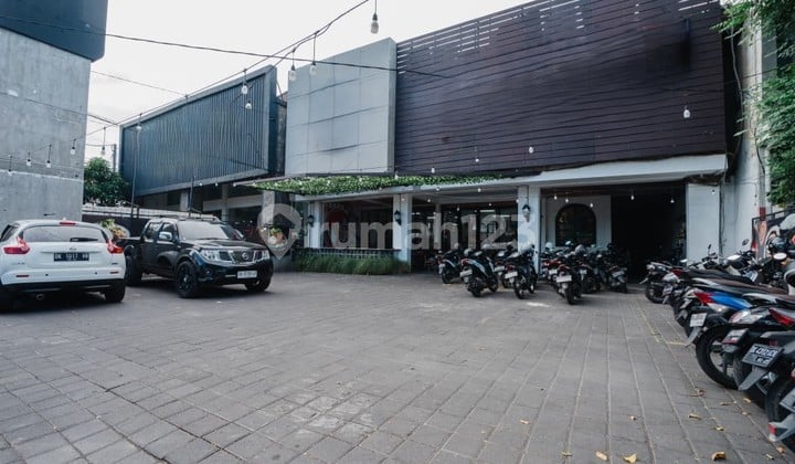 Disewakan Ruko Ukuran Besar 2 Lantai di Denpasar Barat