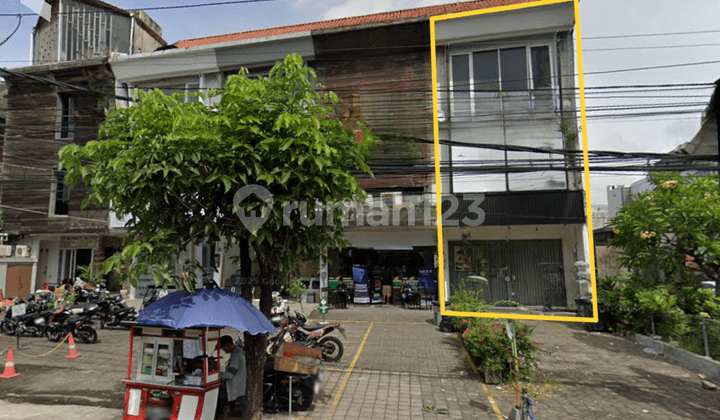 For Rent 3-Story Shop House Near Airport and Bali Galeria Kuta Mall.