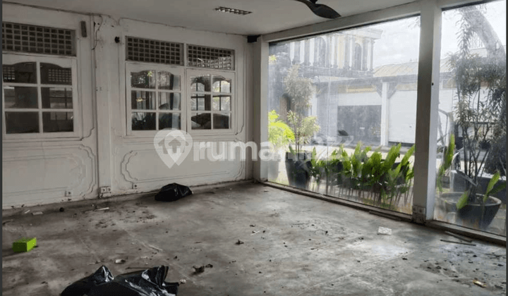 Disewakan Ruang Usaha 1 Lantai di Seminyak