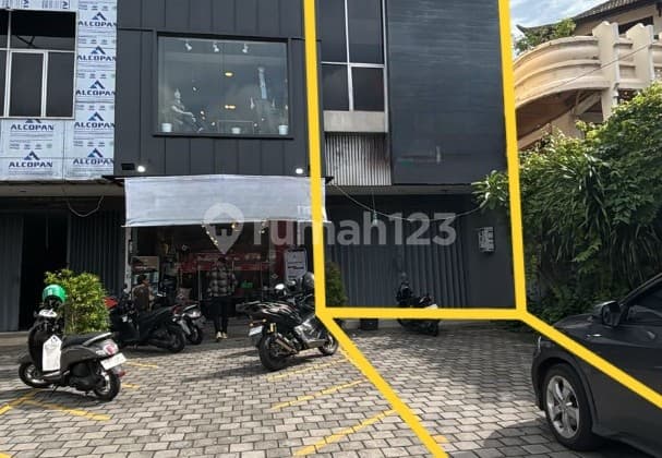 Disewa Ruko Bagus 3 Lantai di Gatot Subroto Tengah Denpasar Bali