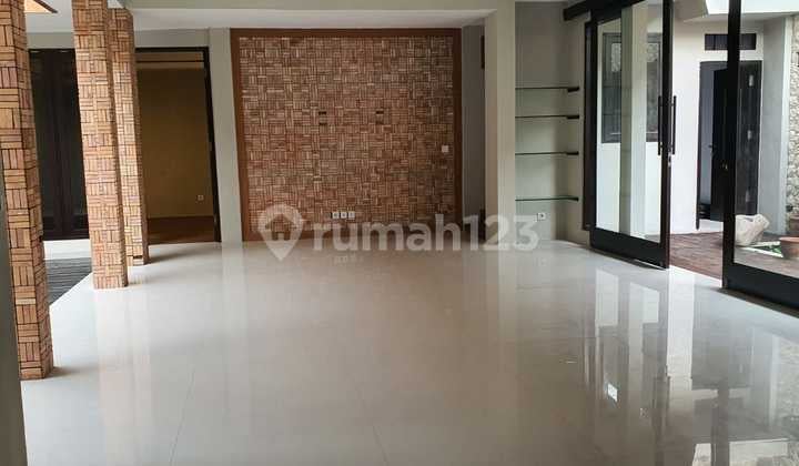 Dijual Rumah 2 Lantai Siap Huni SHM IMB di Sidakarya Denpasar