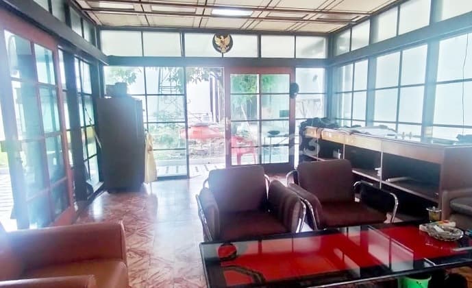 Disewakan Rumah Di Mainroad Jalan Naripan Rumah Bagus SHM