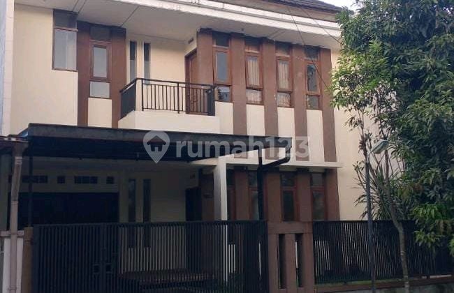 For Sale: Good House in Batununggal with SHM House in Batununggal For Sale: Good House in Batununggal with SHM House in Batununggal