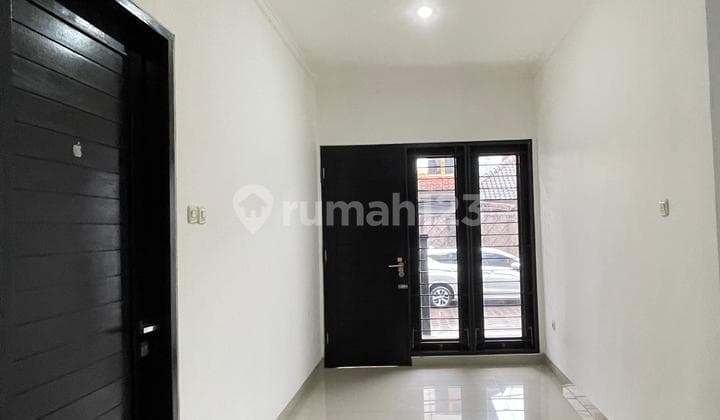 Rumah 2 Lantai Dekat Area Perkantoran dan Universitas di Denpasar