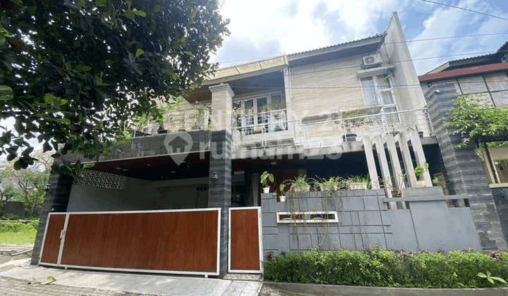 Dijual Rumah Dengan Rooftop Dan Private Pool Jalan Palagan