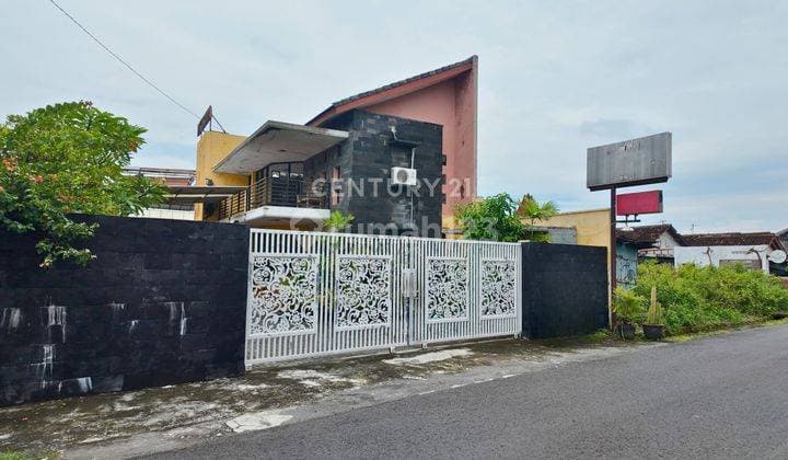 Semi-Furnished Luxury House in Maguwoharjo Suitable for Homestay