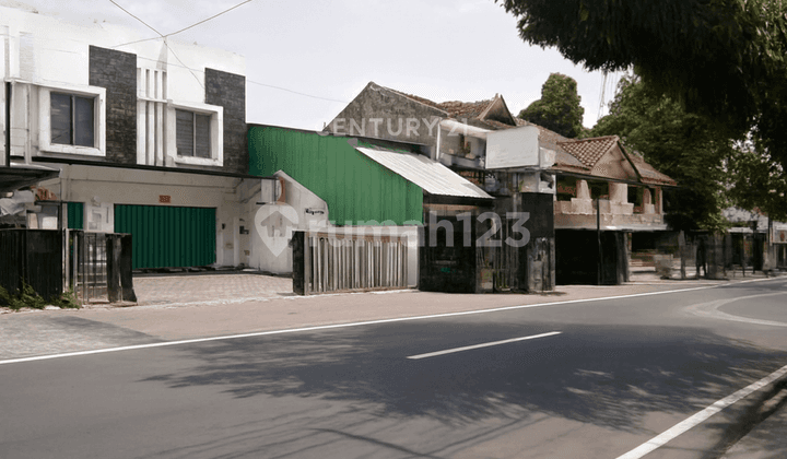 Ruko 2Lt Pinggir Jl Palagan Sleman Tempat Strategis Untuk Usaha