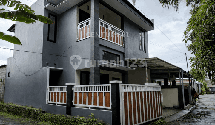 Rumah 2Lt Dekat Sleman City Hall Cocok untuk Hunian